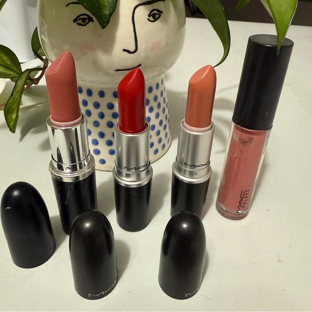 MAC Cosmetics Lipstick Trio - Red, Pink, Nude